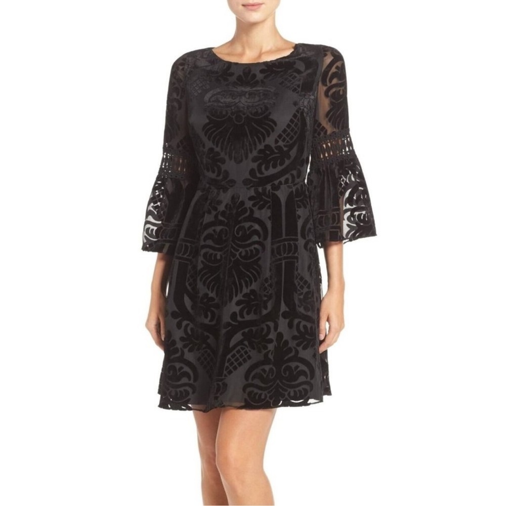 Eliza J black burnout velvet bell-sleeve fit flare cocktail dress Mini Formal - Picture 1 of 12
